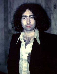 Paul Rogers of Bad Company 1977 NYC.jpg